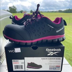 Womens Reebok steel toes sneakers. Brand new size 6W. Paid $99.99 at store.